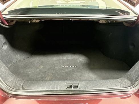 Used 2021 Nissan Sentra SV FWD image 28