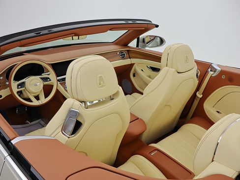 New 2026 Bentley Continental GTC image 53