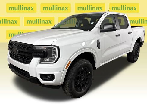 New 2026 Ford Ranger XLT w/ Black Appearance Package AWD/4WD image 15