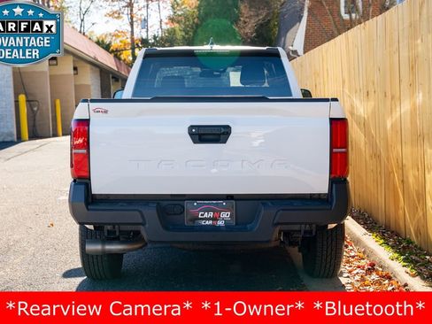Used 2024 Toyota Tacoma SR image 7
