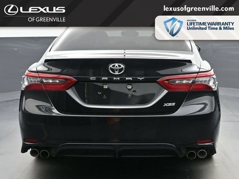 Used 2023 Toyota Camry XSE FWD image 7