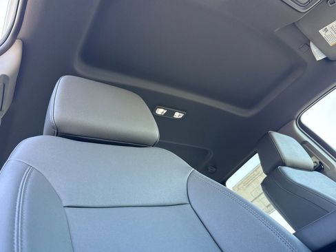 New 2026 Chevrolet Silverado 2500 W/T w/ WT Convenience Package image 18