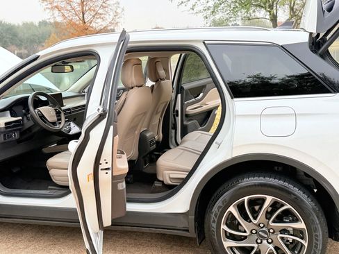 Used 2020 Lincoln Corsair FWD w/ Equipment Group 101A image 18