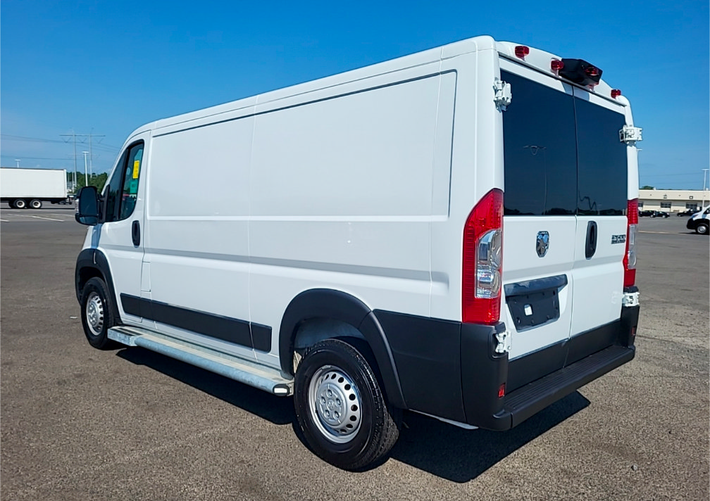 Used 2025 RAM ProMaster 2500 w/ U-Haul Equipment Group FWD image 4