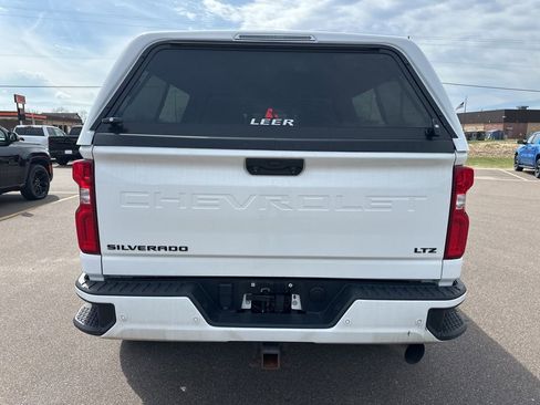 Used 2023 Chevrolet Silverado 3500 LTZ w/ LTZ Plus Package image 4