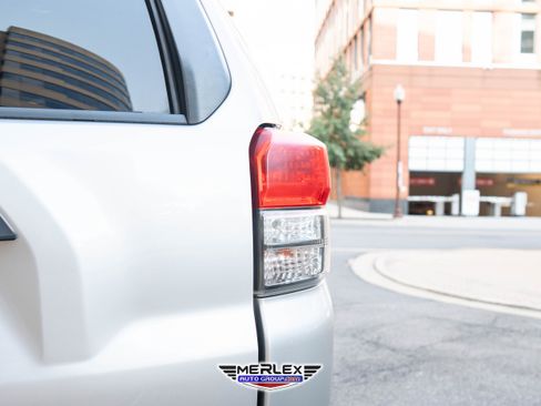 Used 2011 Toyota 4Runner SR5 image 47