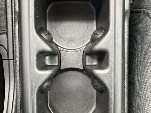 Used 2024 Jeep Wrangler Unlimited Rubicon w/ Safety Group image 18