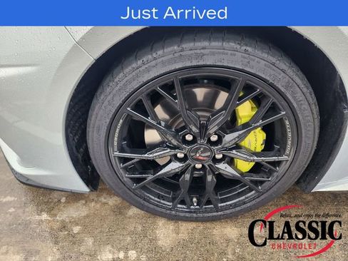 Used 2023 Chevrolet Corvette Stingray Premium Cpe w/ Z51 Performance Package image 12