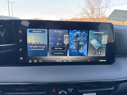 New 2026 Nissan Kicks SR image 15