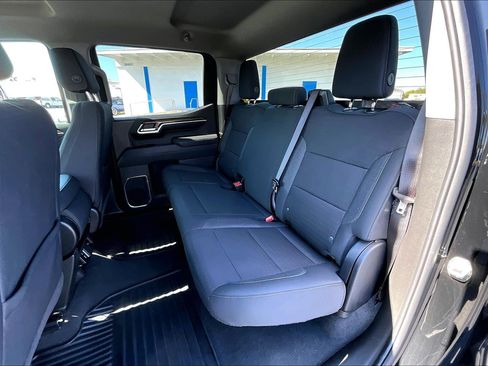 Certified 2025 Chevrolet Silverado 1500 LT image 10