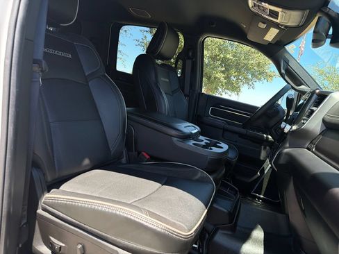 Used 2022 RAM 2500 Laramie w/ Night Edition AWD/4WD image 39