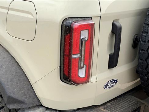New 2026 Ford Bronco Badlands AWD/4WD image 14