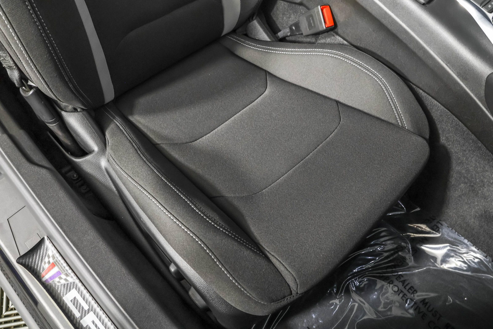 Used 2023 Chevrolet Camaro LT RWD image 39