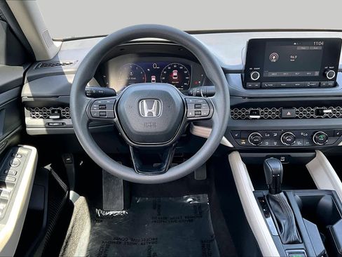 Used 2023 Honda Accord EX image 5