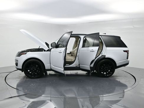Used 2018 Land Rover Range Rover Supercharged image 29