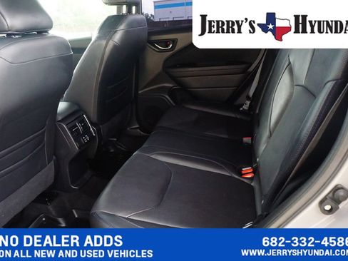 Used 2025 Subaru Forester Limited AWD/4WD image 22