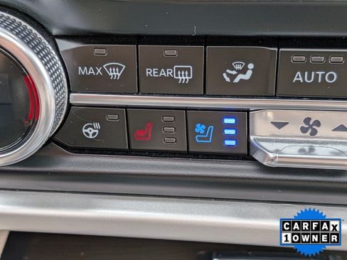 Certified 2024 Ford Expedition Limited AWD/4WD image 31