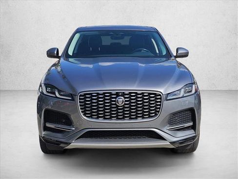 Used 2021 Jaguar F-PACE image 2