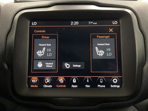 Used 2021 Jeep Renegade Limited w/ Sun & Sound Group AWD/4WD image 29