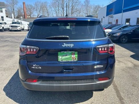 Used 2020 Jeep Compass Latitude AWD/4WD image 10