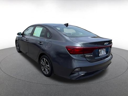 Used 2024 Kia Forte LXS FWD image 11