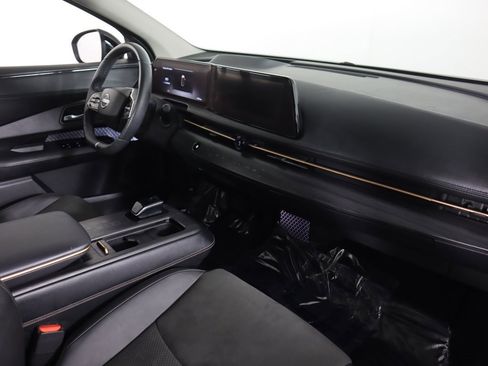 Used 2023 Nissan Ariya EVOLVE+ e-4ORCE image 33