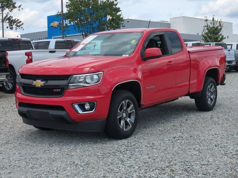 Used 2015 Chevrolet Colorado Z71 RWD image 5