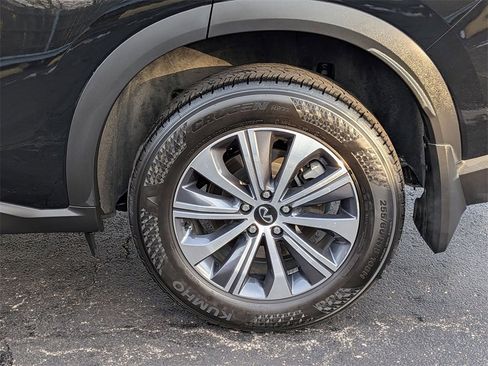 Used 2025 INFINITI QX60 Pure image 24