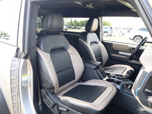 Used 2022 Ford Bronco Wildtrak AWD/4WD image 25