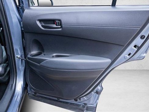 Used 2022 Toyota Corolla Cross LE w/ Moonroof Package image 26