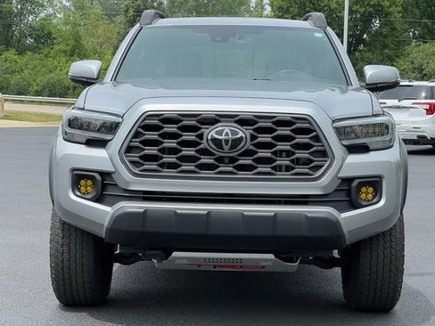 Used 2023 Toyota Tacoma TRD Off-Road w/ TRD Premium Off Road Package AWD/4WD image 54