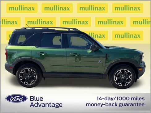 Used 2025 Ford Bronco Sport Outer Banks w/ Outer Banks Tech Package+ AWD/4WD image 2