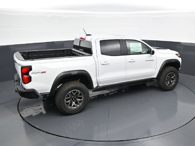 New 2026 Chevrolet Colorado ZR2 w/ Technology Package AWD/4WD image 46