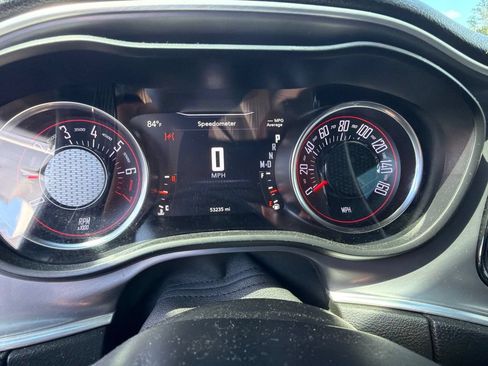 Used 2022 Dodge Challenger GT RWD image 7