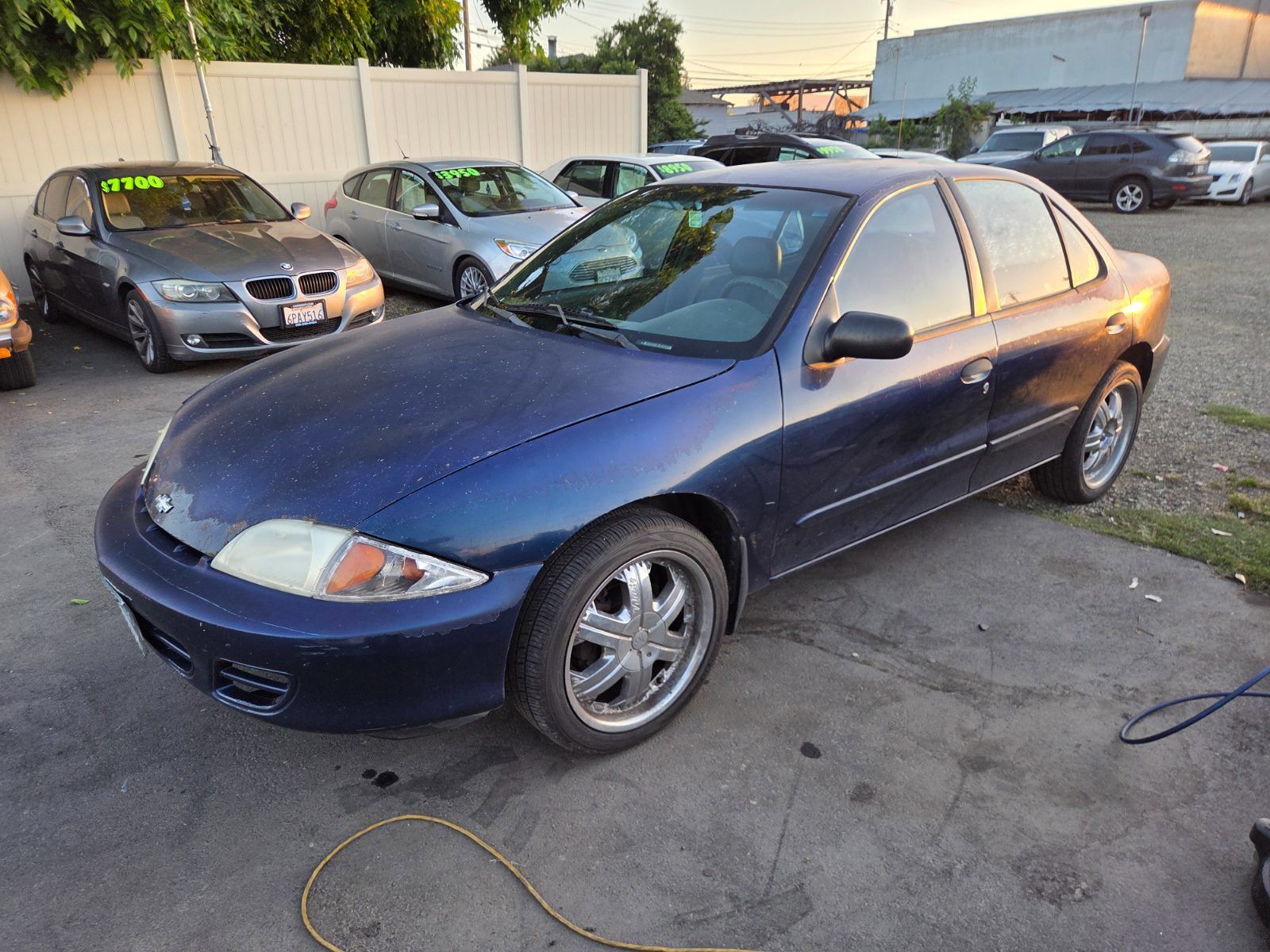 Used 2002 Chevrolet Cavalier Sedan FWD image 1