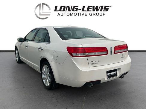 Used 2010 Lincoln MKZ FWD image 4