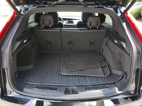 Used 2019 Cadillac XT4 Premium Luxury w/ Enhanced Visibility Package AWD/4WD image 16
