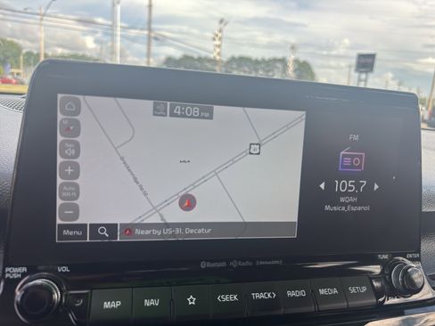 Used 2023 Kia Seltos EX image 14
