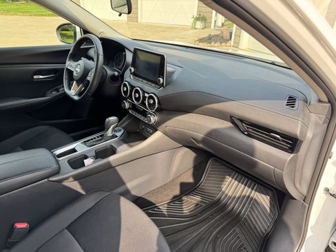 Used 2024 Nissan Sentra SV w/ All-Weather Package FWD image 18