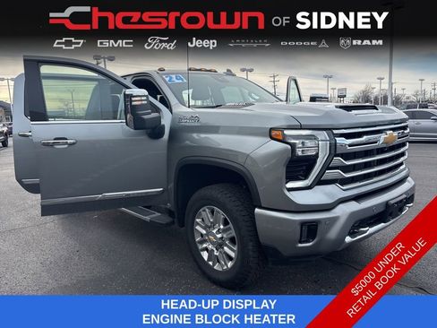 Used 2024 Chevrolet Silverado 3500 High Country w/ High Country Premium Package image 26