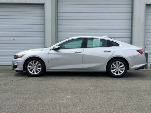 Used 2022 Chevrolet Malibu LT FWD image 8