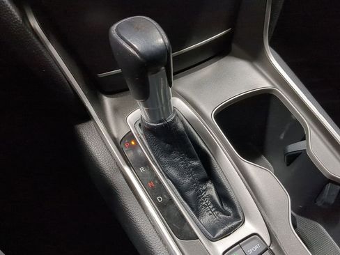 Used 2021 Honda Accord Sport image 38