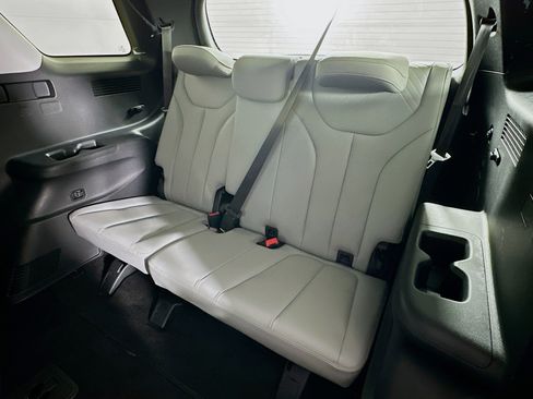 Used 2025 Hyundai Palisade SEL image 29