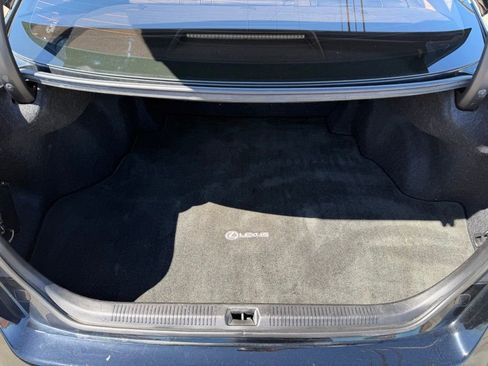Used 2011 Lexus ES 350 FWD image 8