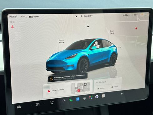 Used 2022 Tesla Model Y Long Range AWD/4WD image 24