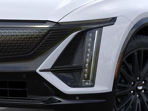 New 2026 Cadillac Lyriq Premium Sport AWD/4WD image 10