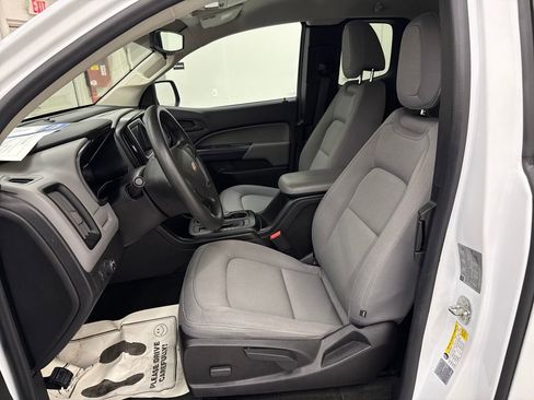 Used 2017 Chevrolet Colorado W/T image 13