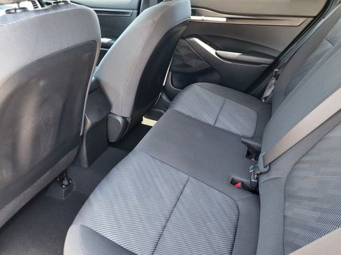 Used 2023 Kia Seltos LX AWD/4WD image 19