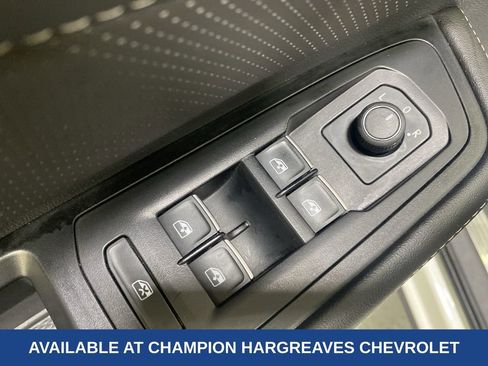 Used 2024 Volkswagen Atlas SE image 31