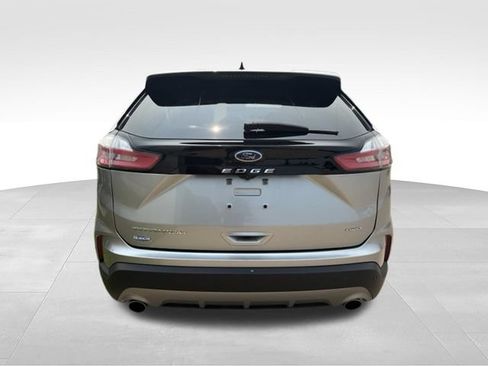 Used 2024 Ford Edge Titanium AWD/4WD image 13